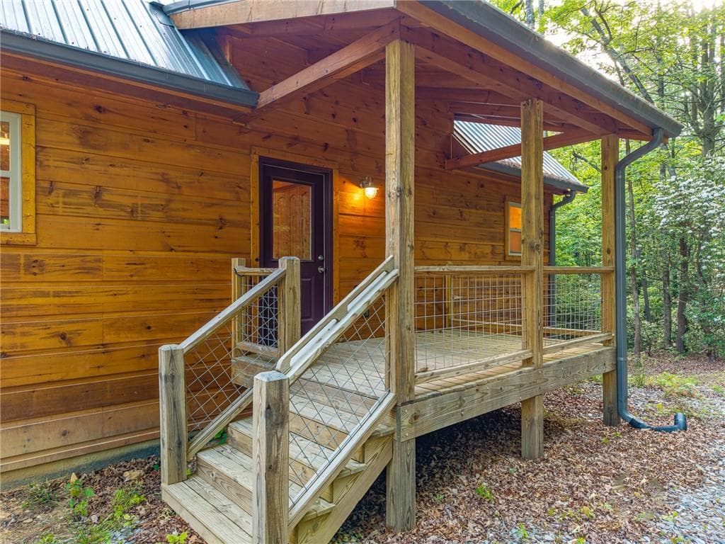 2 bedroom, 3 bathroom, 1,958 sq ft single family residence for sale at 5860 Old Bucktown Road, Ellijay, GA 30536 — photo 4