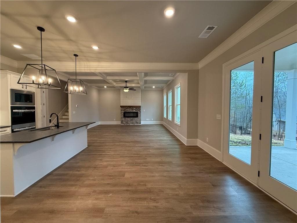 5 bedroom, 4 bathroom, 2,856 sq ft single family residence for sale at 3838 CHEYENNE Lane, Jefferson, GA 30549 — photo 6