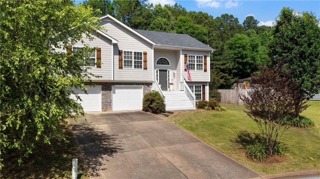4 bedroom, 3 bathroom, 2,293 sq ft single family residence for sale at 14 Bryan Springs Road, Rome, GA 30165 — photo 3