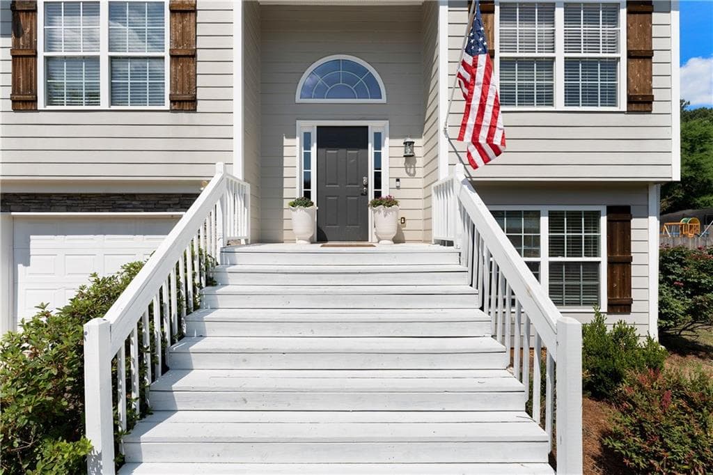 4 bedroom, 3 bathroom, 2,293 sq ft single family residence for sale at 14 Bryan Springs Road, Rome, GA 30165 — photo 6