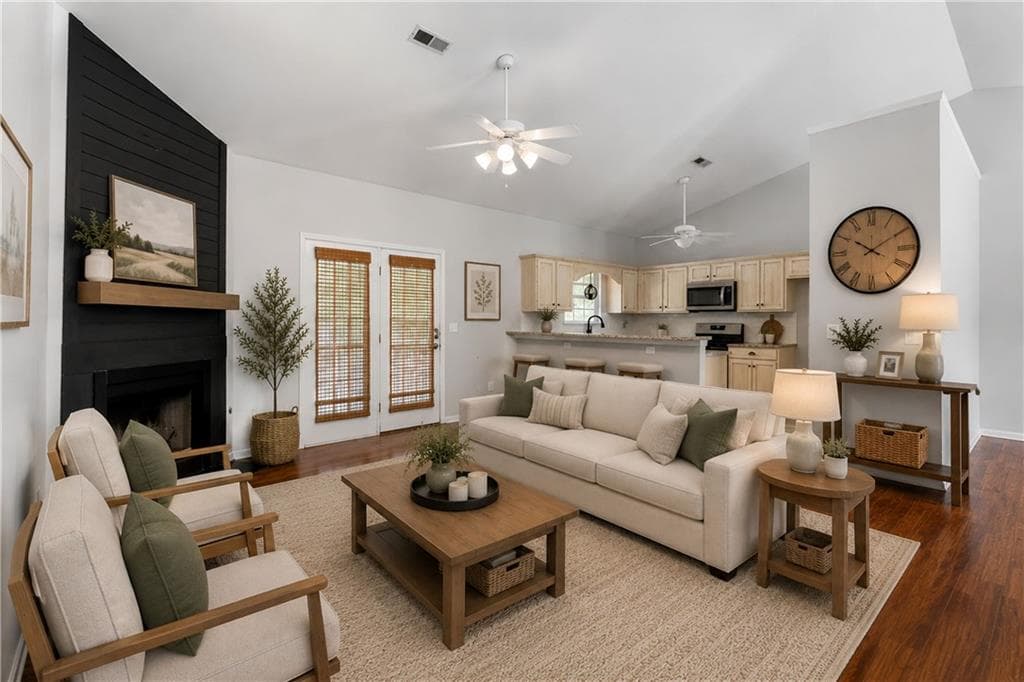 4 bedroom, 3 bathroom, 2,293 sq ft single family residence for sale at 14 Bryan Springs Road, Rome, GA 30165 — photo 10