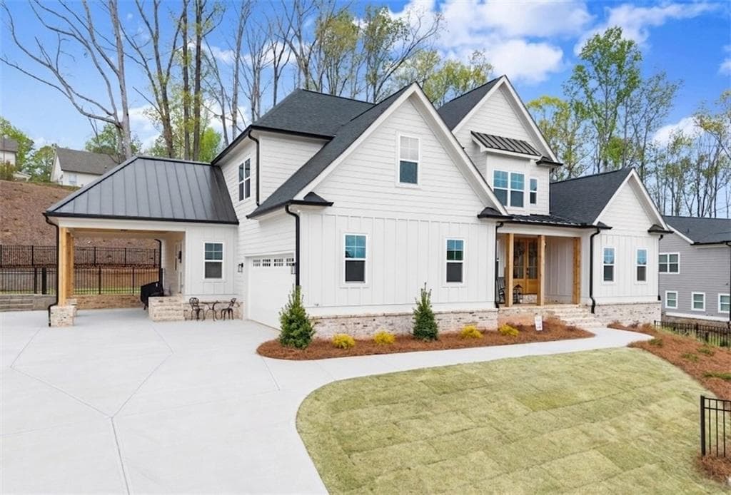 4 bedroom, 4 bathroom, 3,367 sq ft single family residence for sale at 7055 Sanctuary Drive, Jefferson, GA 30549 — photo 2