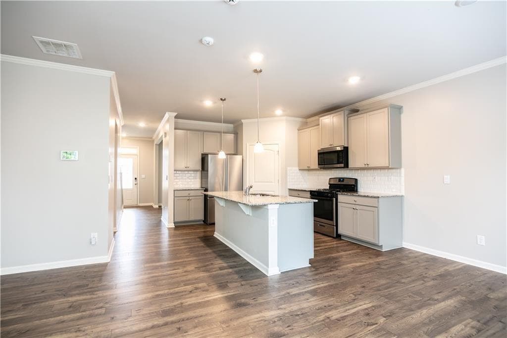 5 bedroom, 4 bathroom, 2,896 sq ft single family residence for rent at 4377 Montberry Lane, Fairburn, GA 30213 for $3,200 a month — photo 3
