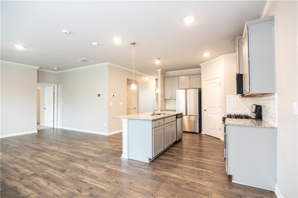 5 bedroom, 4 bathroom, 2,896 sq ft single family residence for rent at 4377 Montberry Lane, Fairburn, GA 30213 for $3,200 a month — photo 4