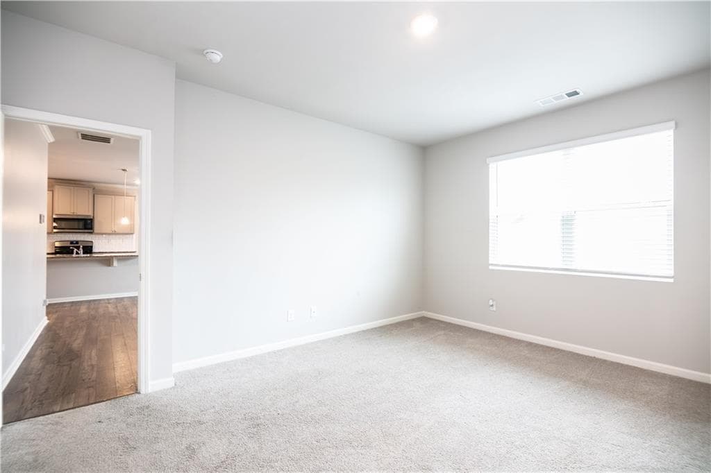 5 bedroom, 4 bathroom, 2,896 sq ft single family residence for rent at 4377 Montberry Lane, Fairburn, GA 30213 for $3,200 a month — photo 6