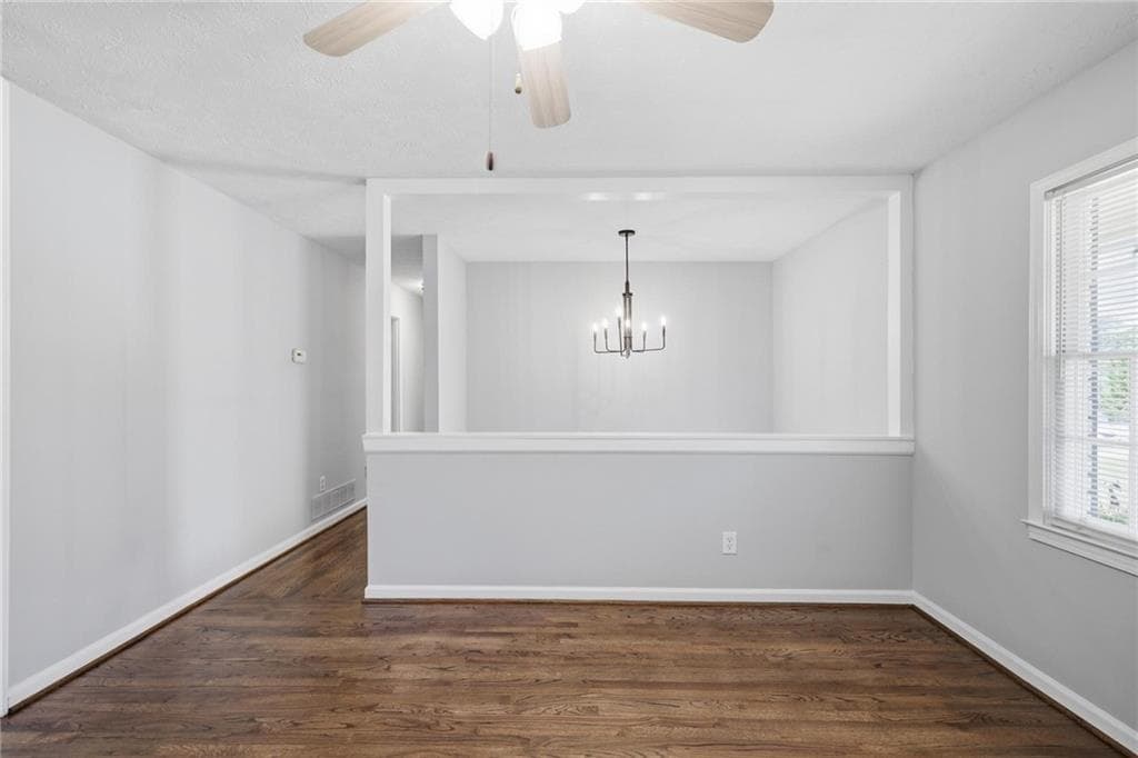4 bedroom, 2 bathroom, 2,080 sq ft single family residence for sale at 1995 Calvary Hill Court, Marietta, GA 30008 — photo 5