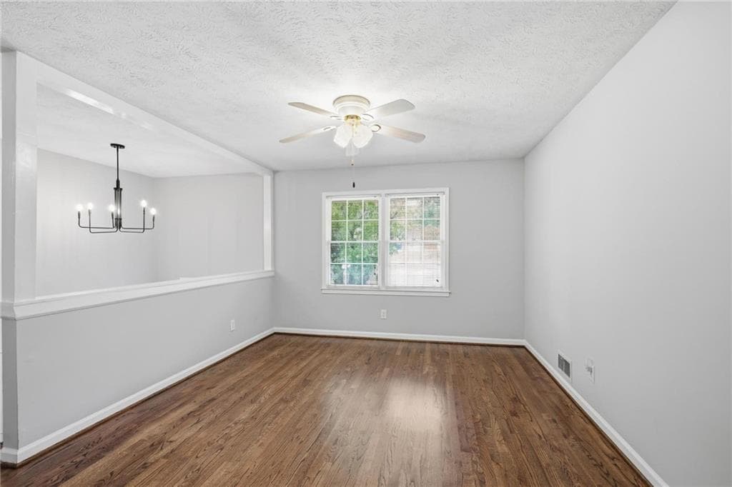 4 bedroom, 2 bathroom, 2,080 sq ft single family residence for sale at 1995 Calvary Hill Court, Marietta, GA 30008 — photo 6