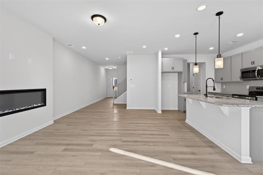 3 bedroom, 3 bathroom, 1,806 sq ft townhouse under contract at 328 Rainer Lane 46, Auburn, GA 30011 — photo 6