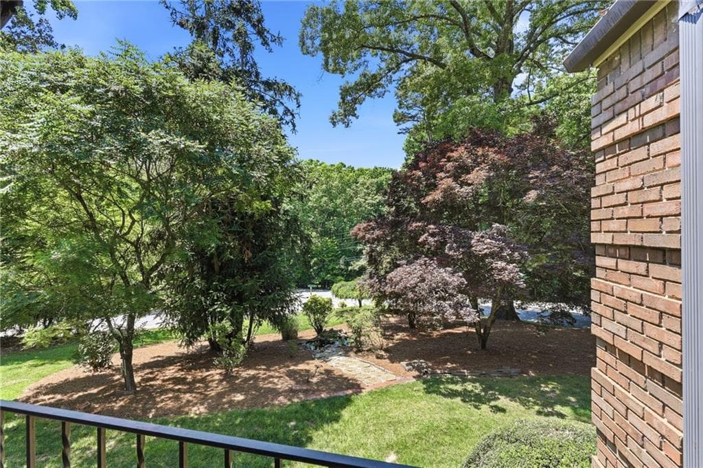 4 bedroom, 3 bathroom, 2,235 sq ft single family residence under contract at 257 Club Drive, Gainesville, GA 30506 — photo 10