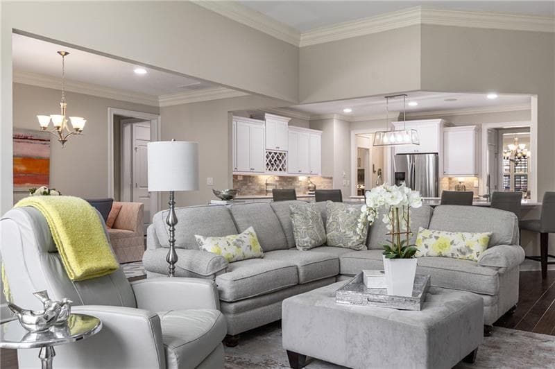 4 bedroom, 4 bathroom, 5,808 sq ft single family residence under contract at 3766 Cresswind Parkway, Gainesville, GA 30504 — photo 9