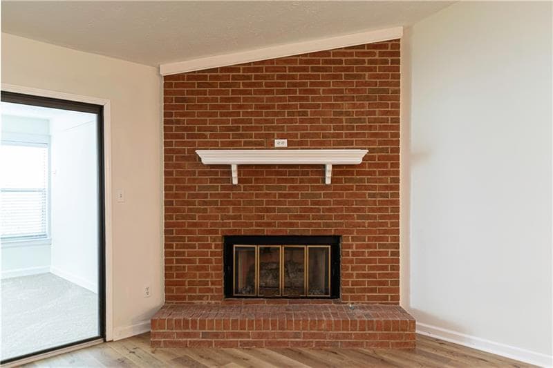 2 bedroom, 2 bathroom, 1,545 sq ft townhouse under contract at 7123 Forest Lane, Union City, GA 30291 — photo 7