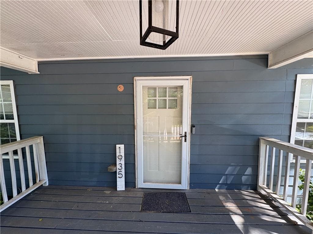 3 bedroom, 2 bathroom, 2,440 sq ft single family residence for sale at 1935 Dunlap Avenue, Atlanta, GA 30344 — photo 3
