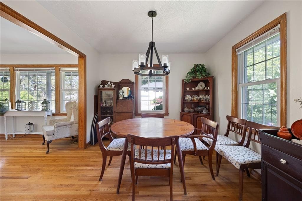 3 bedroom, 1 bathroom, 1,521 sq ft single family residence for sale at 3366 Woodview Drive, Smyrna, GA 30082 — photo 9