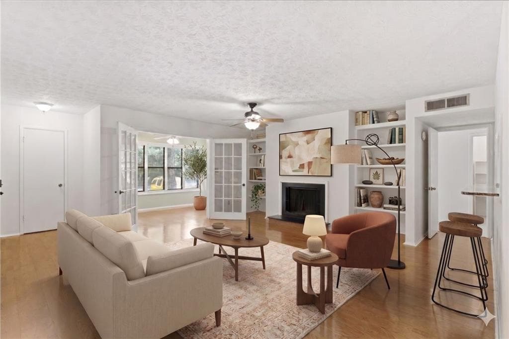 2 bedroom, 2 bathroom, 1,280 sq ft condominium for sale at 1011 Summit North Drive 1011, Atlanta, GA 30324 — photo 4