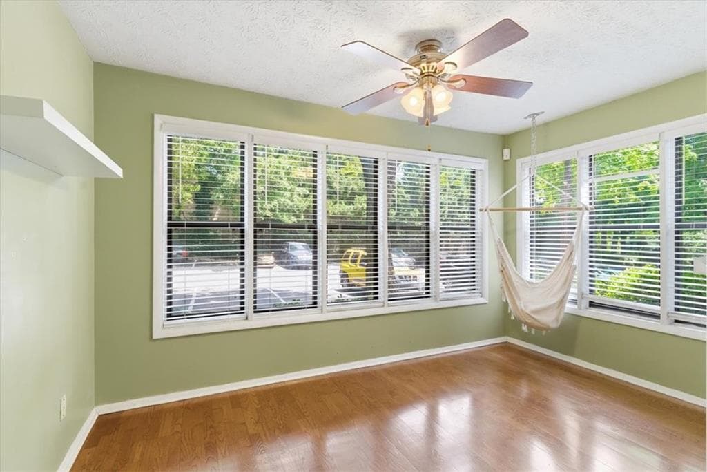 2 bedroom, 2 bathroom, 1,280 sq ft condominium for sale at 1011 Summit North Drive 1011, Atlanta, GA 30324 — photo 10