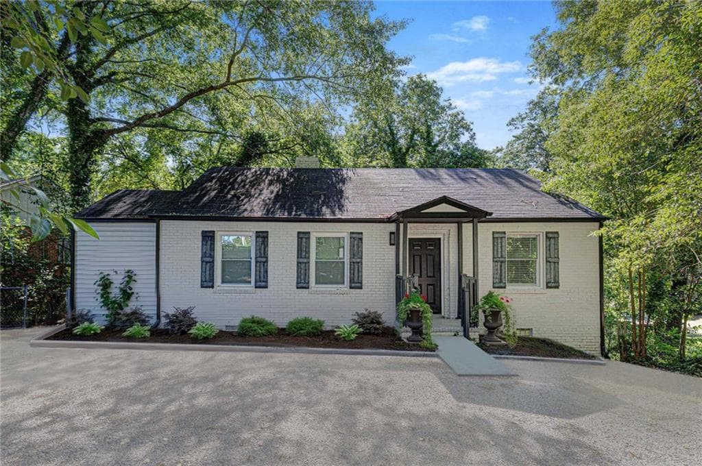 3 bedroom, 2 bathroom, 1,122 sq ft single family residence for sale at 151 Munson Drive, Columbus, GA 31903