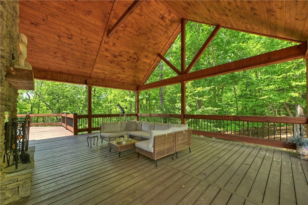 4 bedroom, 3 bathroom, 3,542 sq ft single family residence for sale at 346 Logan Drive, Mineral Bluff, GA 30559 — photo 7