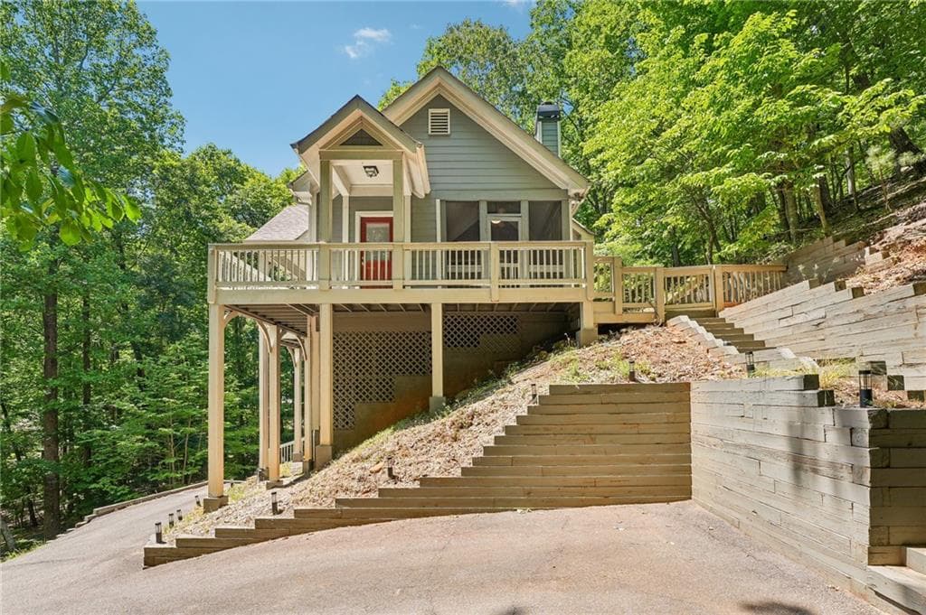 3 bedroom, 3 bathroom, 1,846 sq ft single family residence for sale at 22 Windflower Drive, Big Canoe, GA 30143 — photo 3