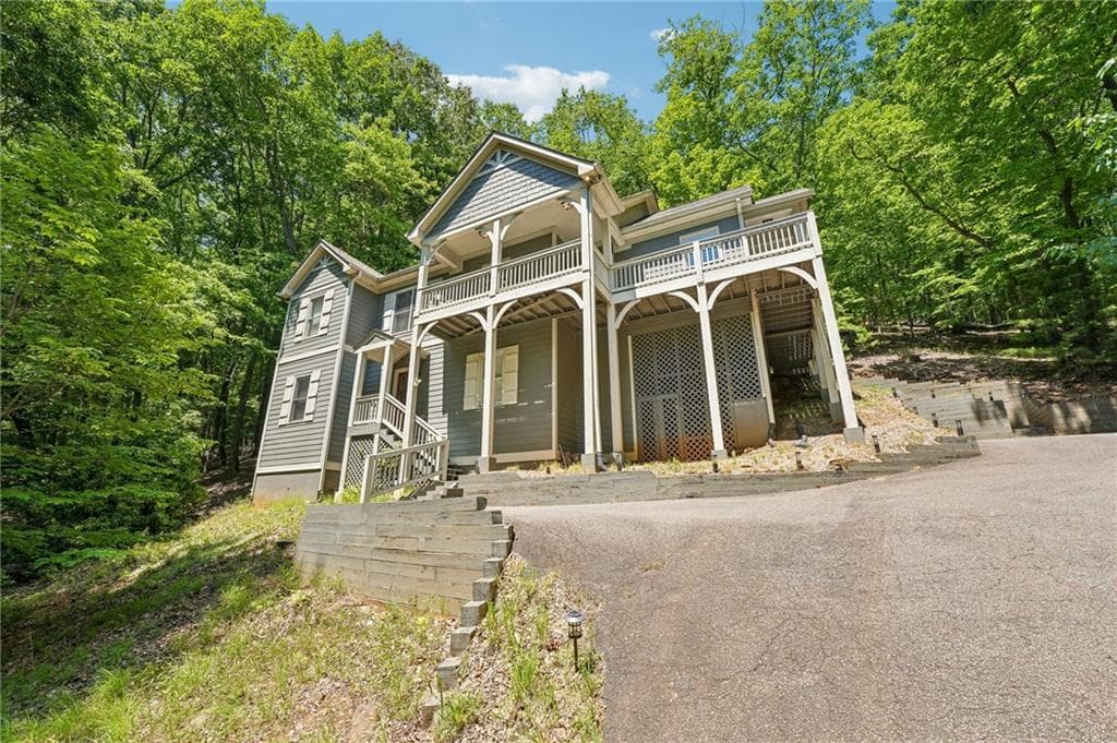 3 bedroom, 3 bathroom, 1,846 sq ft single family residence for sale at 22 Windflower Drive, Big Canoe, GA 30143 — photo 4