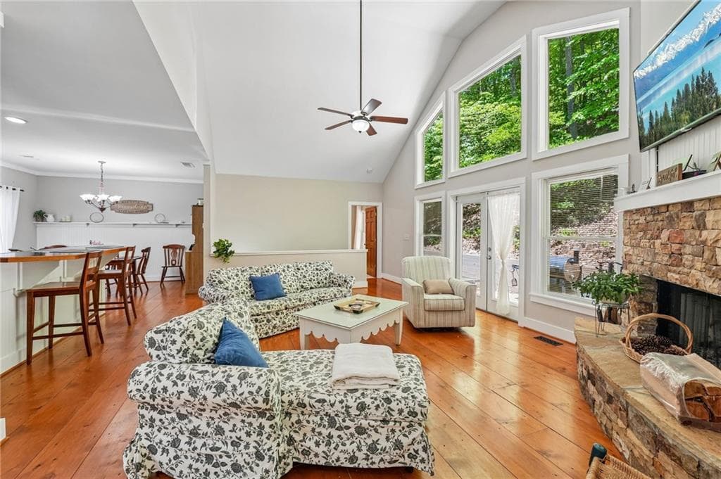 3 bedroom, 3 bathroom, 1,846 sq ft single family residence for sale at 22 Windflower Drive, Big Canoe, GA 30143 — photo 10