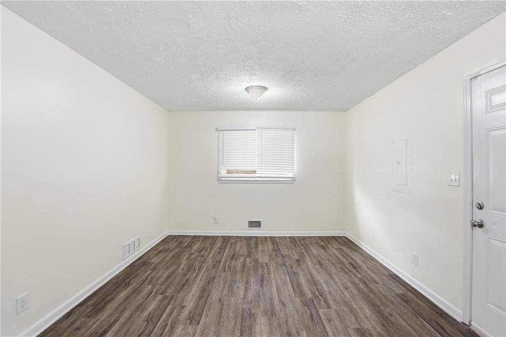 3 bedroom, 1 bathroom, 1,825 sq ft single family residence for sale at 1608 W Austin Road, Decatur, GA 30032 — photo 9