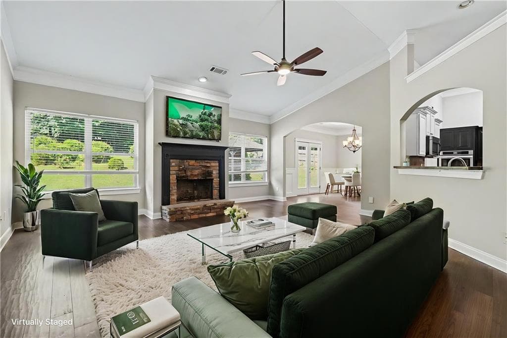 4 bedroom, 4 bathroom, 2,658 sq ft single family residence for sale at 279 Lake Vista Drive, Jefferson, GA 30549 — photo 2