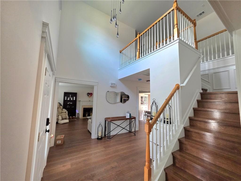 4 bedroom, 4 bathroom, 3,305 sq ft single family residence for sale at 841 Holly Meadow Drive, Buford, GA 30518 — photo 3