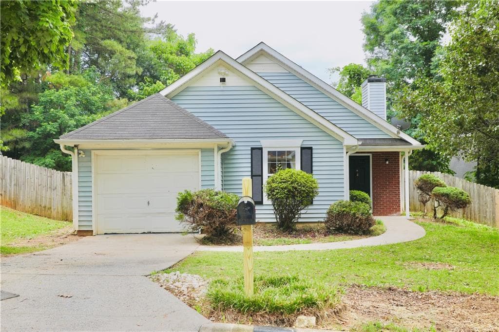 2 bedroom, 2 bathroom, 996 sq ft single family residence sold at 3790 Mays Court, Atlanta, GA 30331