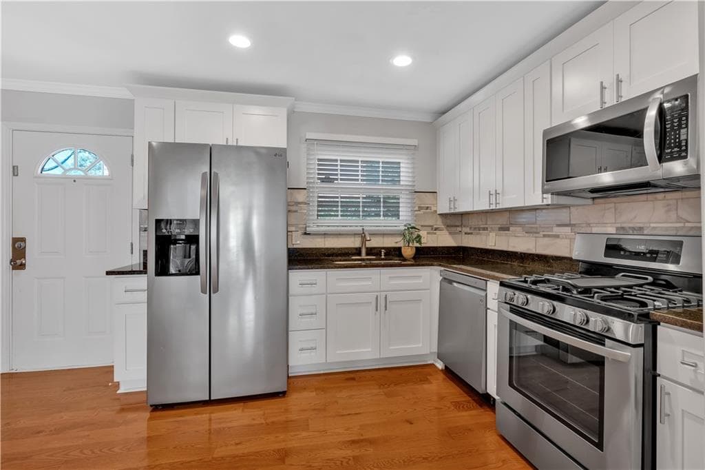 2 bedroom, 3 bathroom, 1,354 sq ft condominium for sale at 1261 Lavista Road E-8, Atlanta, GA 30324 — photo 7