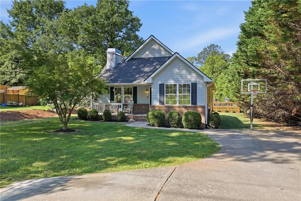 981 Hoyt Street, Cornelia, GA 30531 — most recent listing photo