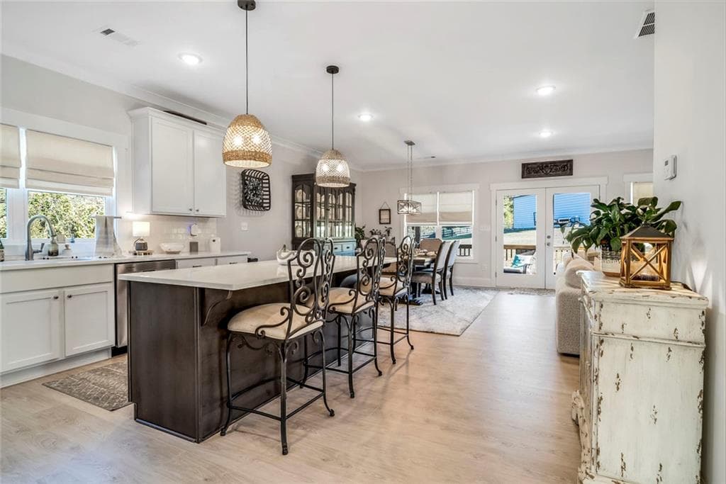 3 bedroom, 3 bathroom, 2,324 sq ft single family residence for sale at 564 Old Airport Road, Commerce, GA 30530 — photo 7