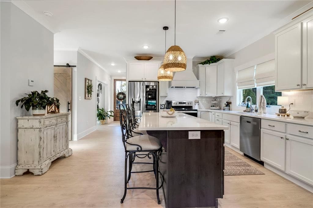 3 bedroom, 3 bathroom, 2,324 sq ft single family residence for sale at 564 Old Airport Road, Commerce, GA 30530 — photo 8
