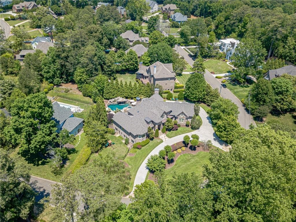 6 bedroom, 9 bathroom, 11,360 sq ft single family residence for sale at 730 Glenairy Drive, Sandy Springs, GA 30328 — photo 9