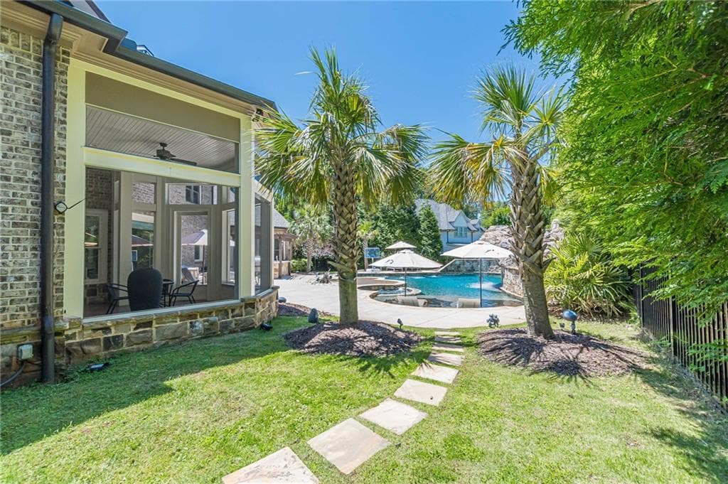 6 bedroom, 9 bathroom, 11,360 sq ft single family residence for sale at 730 Glenairy Drive, Sandy Springs, GA 30328 — photo 6