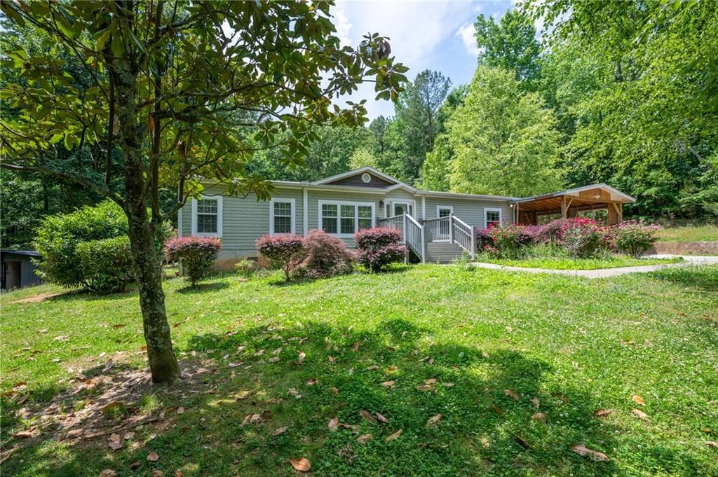 3 bedroom, 2 bathroom, 1,568 sq ft single family residence for sale at 357 Katie Lane, Chatsworth, GA 30705