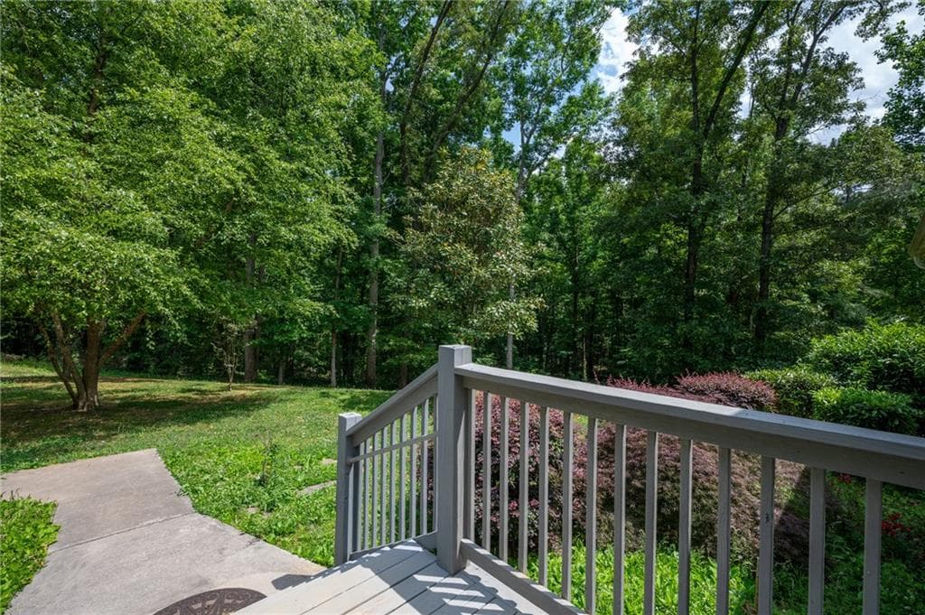 3 bedroom, 2 bathroom, 1,568 sq ft single family residence for sale at 357 Katie Lane, Chatsworth, GA 30705 — photo 7