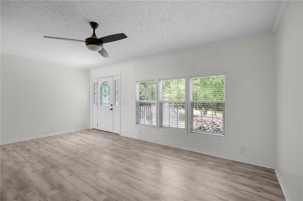 3 bedroom, 2 bathroom, 1,568 sq ft single family residence for sale at 357 Katie Lane, Chatsworth, GA 30705 — photo 9