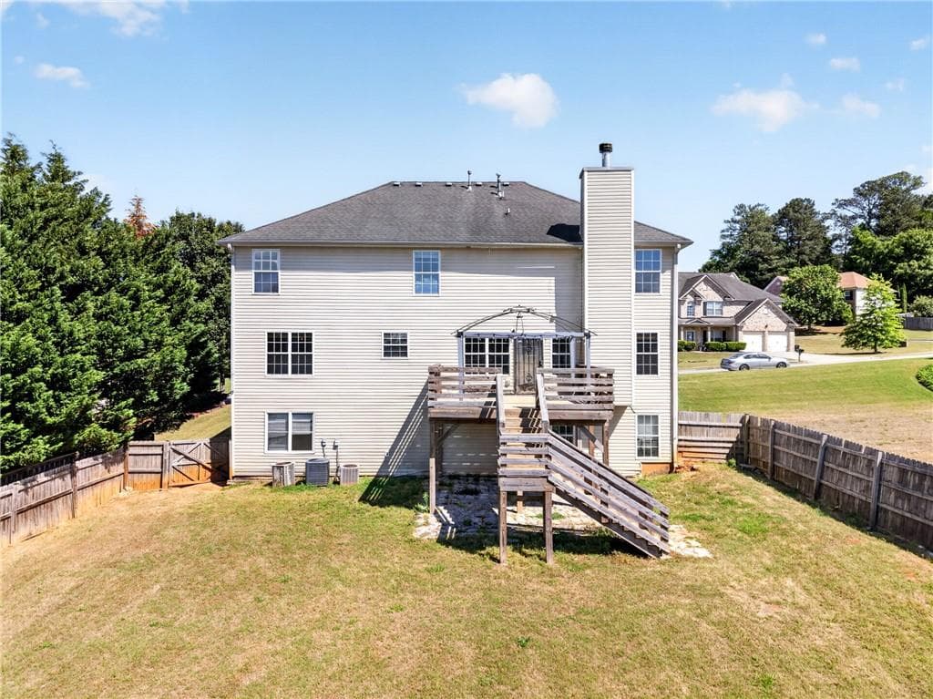 4 bedroom, 3 bathroom, 2,822 sq ft single family residence under contract at 485 Brunswick Circle, Stockbridge, GA 30281 — photo 7