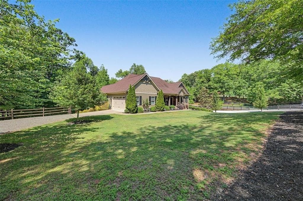4 bedroom, 3 bathroom, 4,636 sq ft single family residence for sale at 711 Upper Burris Road, Canton, GA 30114 — photo 5