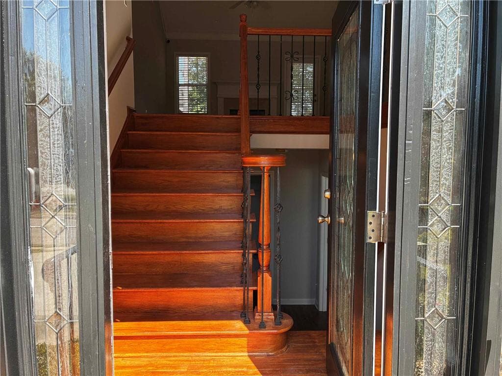 5 bedroom, 3 bathroom, 2,019 sq ft single family residence for sale at 337 Madison Avenue, Hampton, GA 30228 — photo 2