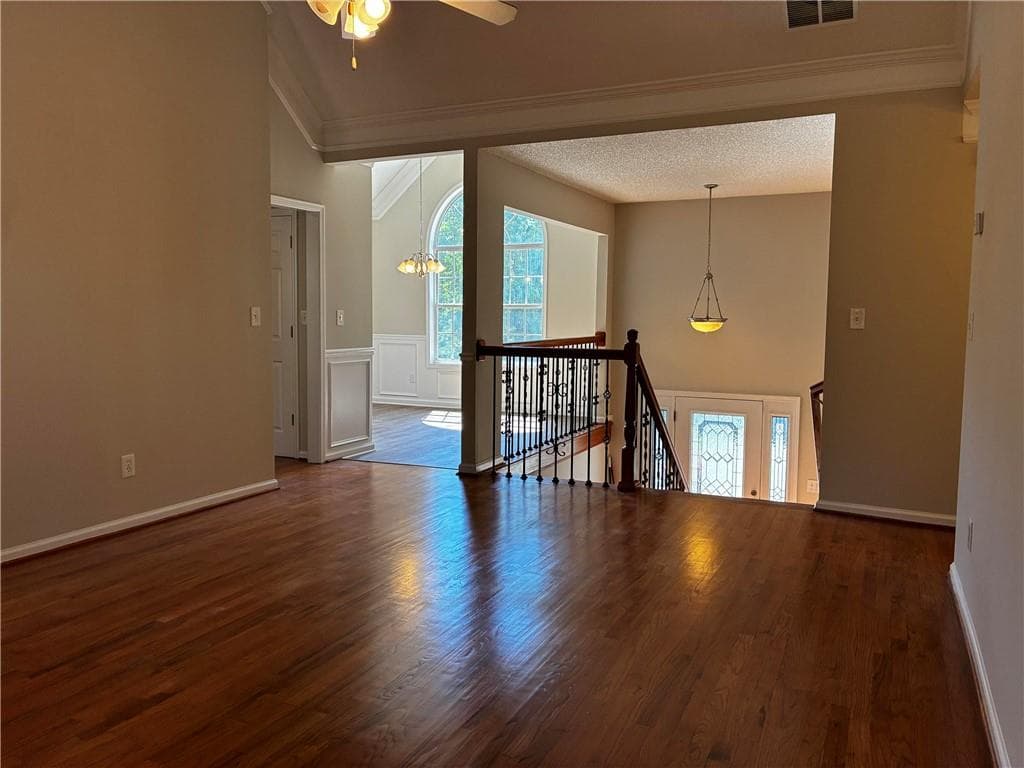 5 bedroom, 3 bathroom, 2,019 sq ft single family residence for sale at 337 Madison Avenue, Hampton, GA 30228 — photo 6