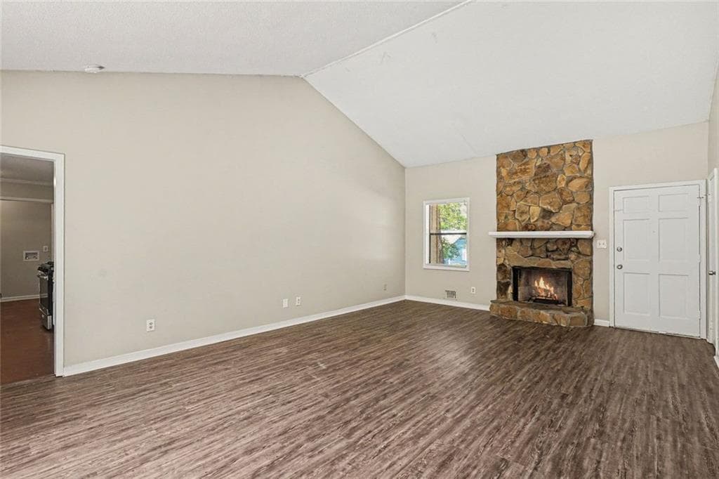 3 bedroom, 2 bathroom, 1,293 sq ft single family residence for sale at 3431 Underwood Court, Conyers, GA 30013 — photo 5