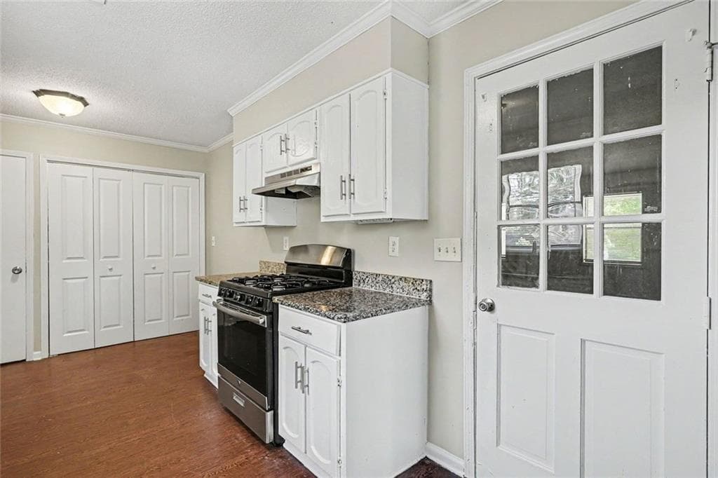 3 bedroom, 2 bathroom, 1,293 sq ft single family residence for sale at 3431 Underwood Court, Conyers, GA 30013 — photo 8