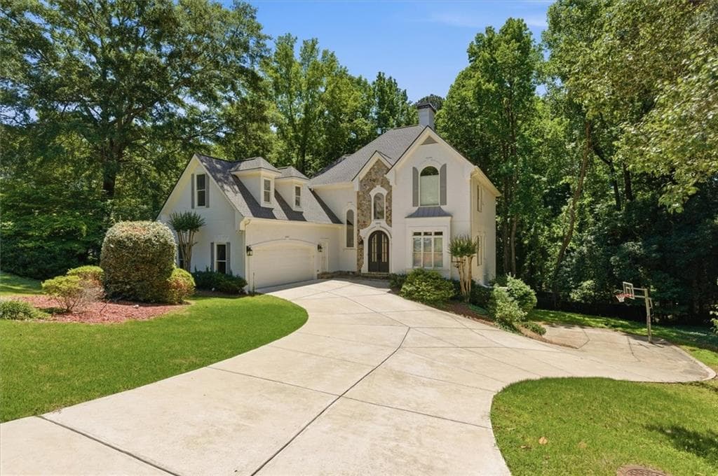 5 bedroom, 6 bathroom, 5,522 sq ft single family residence for rent at 1247 Manor Oaks Court, Atlanta, GA 30338 for $6,500 a month — photo 3