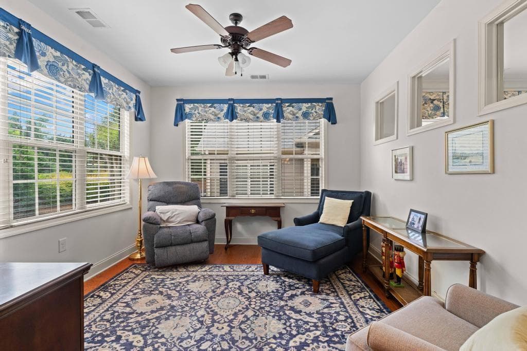 3 bedroom, 3 bathroom, 2,146 sq ft condominium under contract at 1610 Bluestone Drive, Cumming, GA 30041 — photo 10