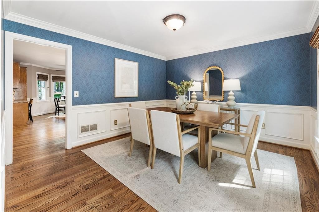 4 bedroom, 3 bathroom, 3,516 sq ft single family residence for sale at 740 Windsor Court, Alpharetta, GA 30009 — photo 10