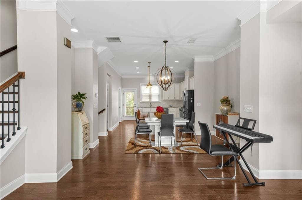 3 bedroom, 4 bathroom, 2,000 sq ft townhouse for sale at 4405 DONAHUE Avenue, Sugar Hill, GA 30518 — photo 9