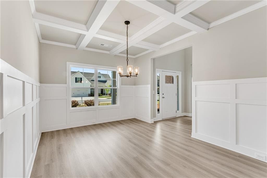 5 bedroom, 4 bathroom, 3,420 sq ft single family residence for sale at 237 Cherokee Rose Lane, Hoschton, GA 30548 — photo 7