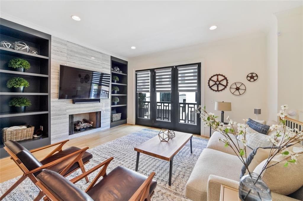 3 bedroom, 4 bathroom, 2,820 sq ft townhouse for rent at 3667 Peachtree Road 1, Atlanta, GA 30319 for $8,000 a month — photo 8