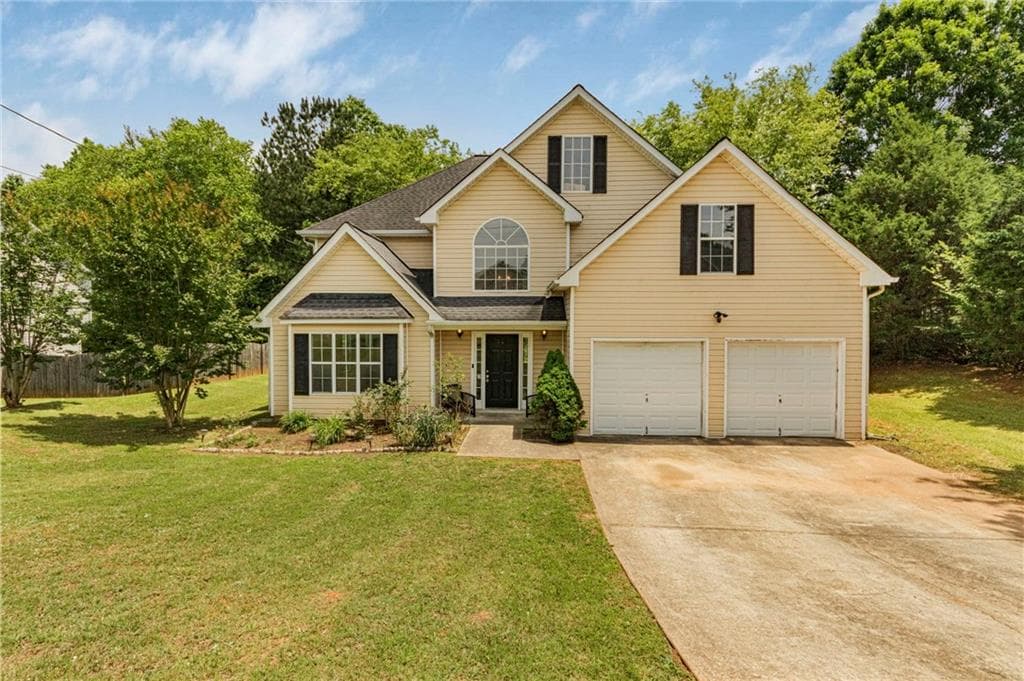 5 bedroom, 3 bathroom, 3,706 sq ft single family residence sold at 4001 English Valley Drive, Ellenwood, GA 30294